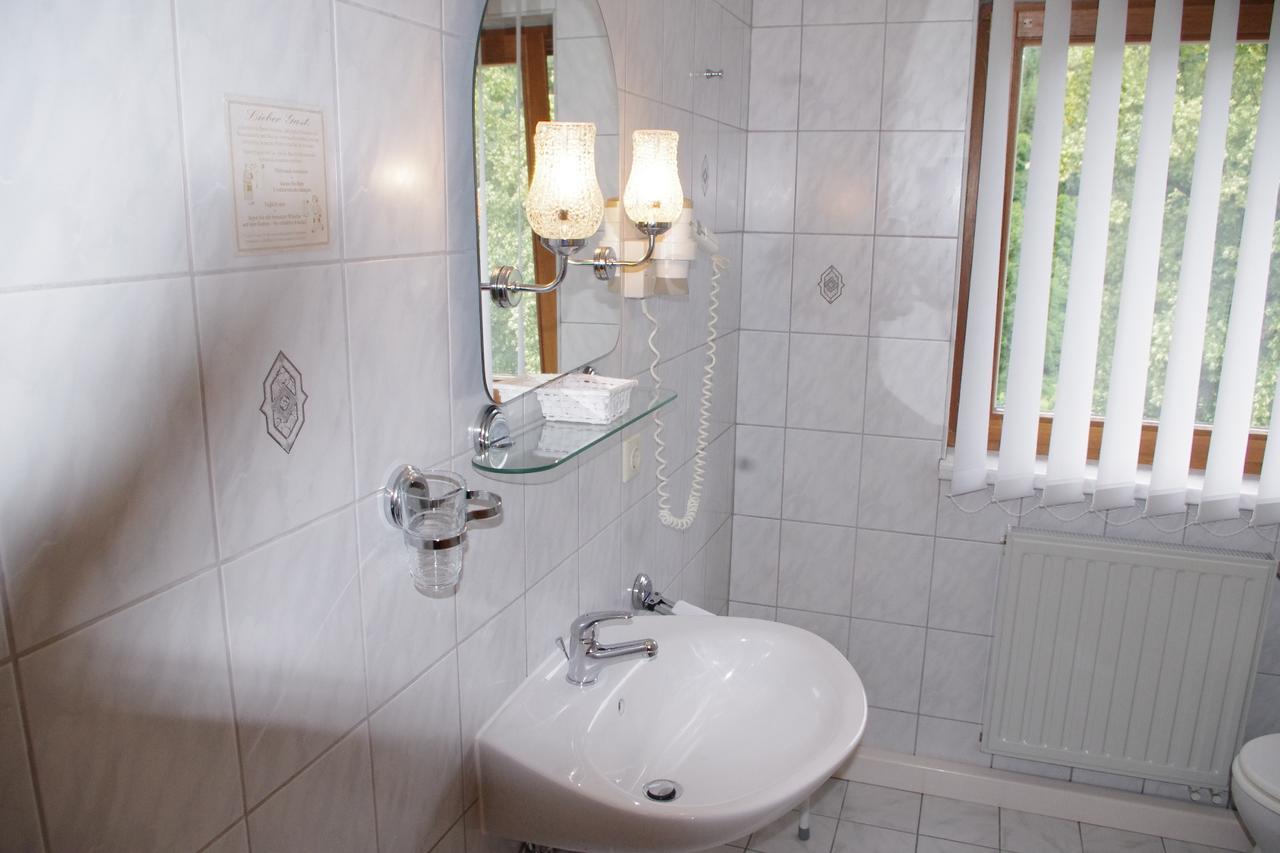 Hotel Gasthof Zum Walfisch Klingenthal Eksteriør billede